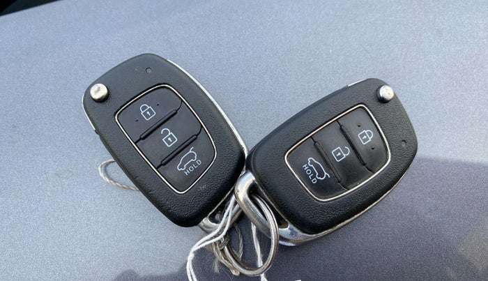 2016 Hyundai Elite i20 MAGNA 1.2, Petrol, Manual, 88,508 km, Key Close Up