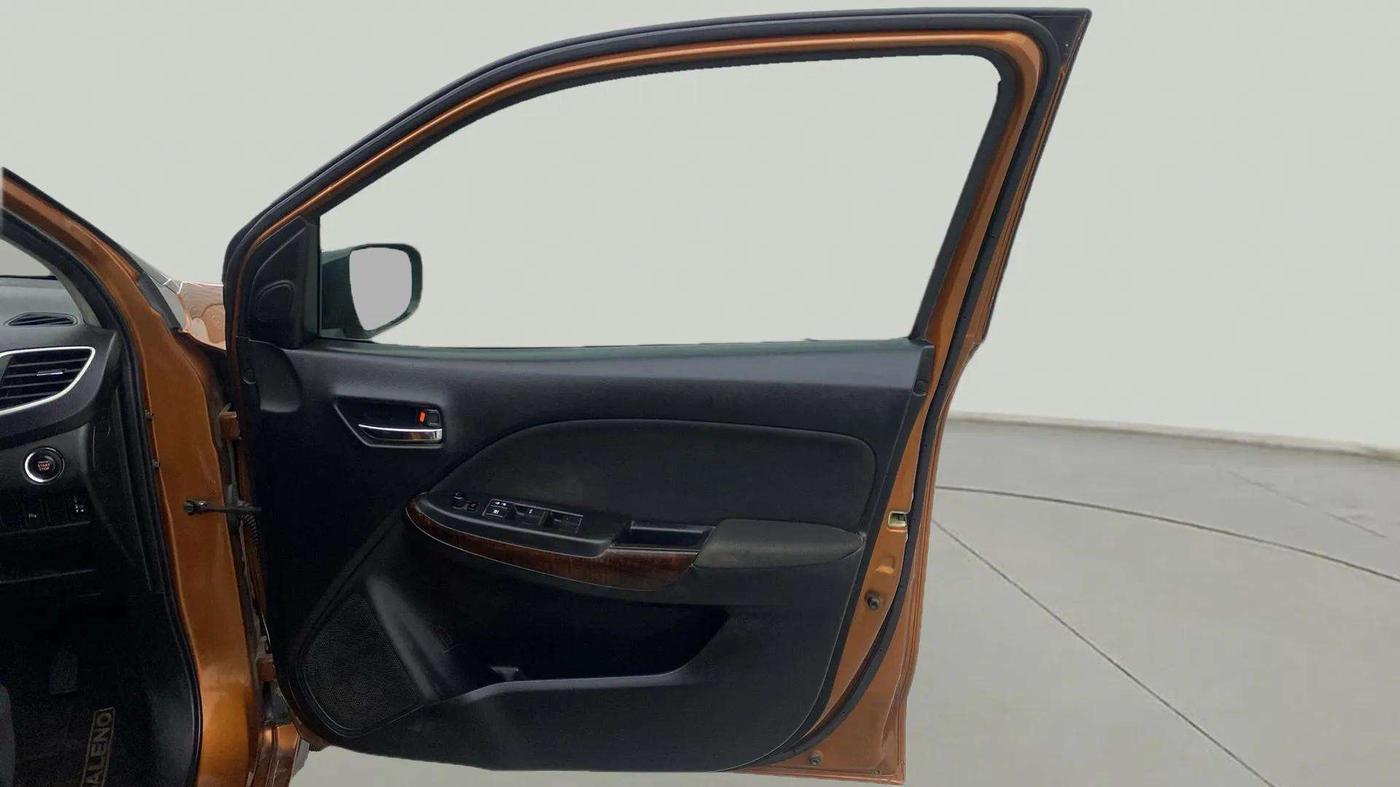 2017 Maruti Baleno ALPHA DIESEL 1.3, Diesel, Manual, 57,653 km, RHS Front Door