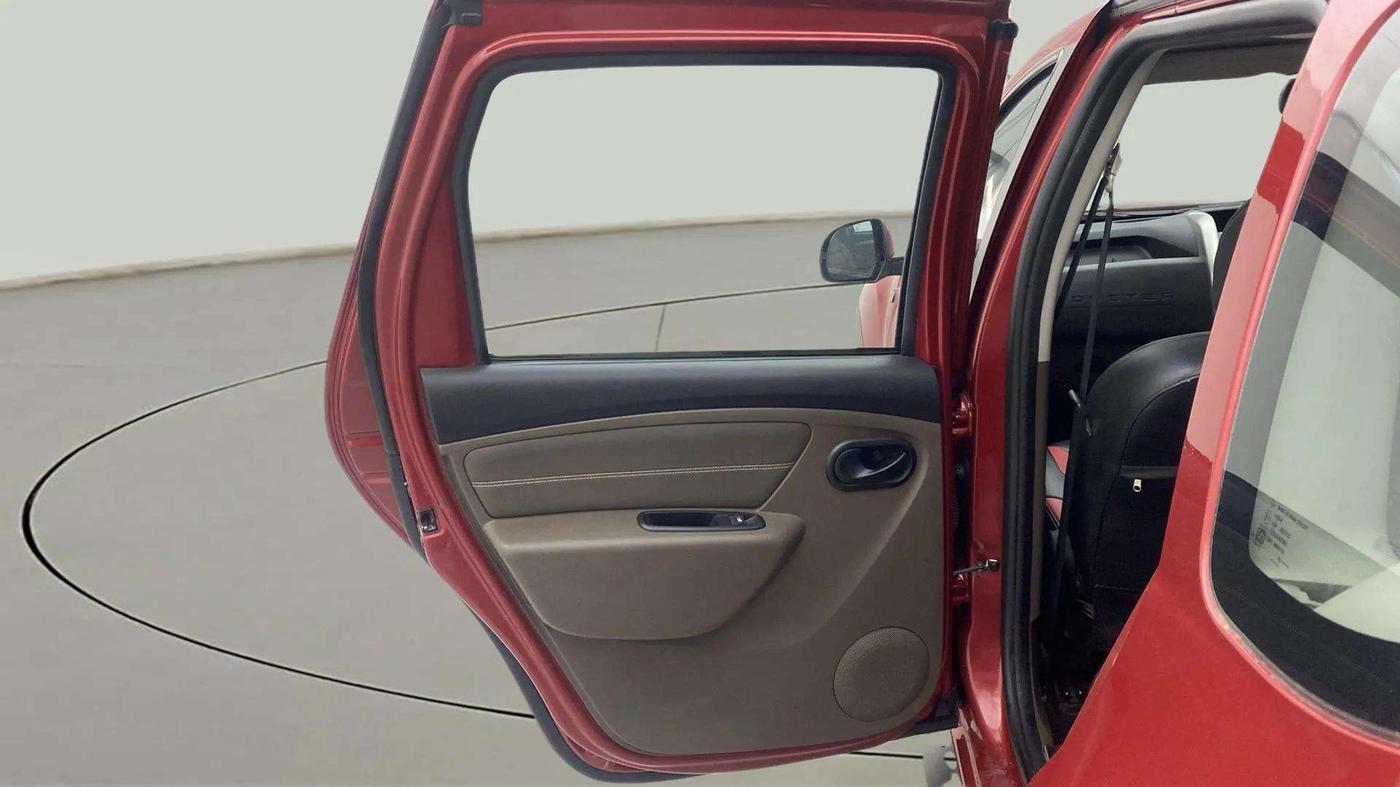2018 Renault Duster RXS PETROL, Petrol, Manual, 46,760 km, LHS Rear Door
