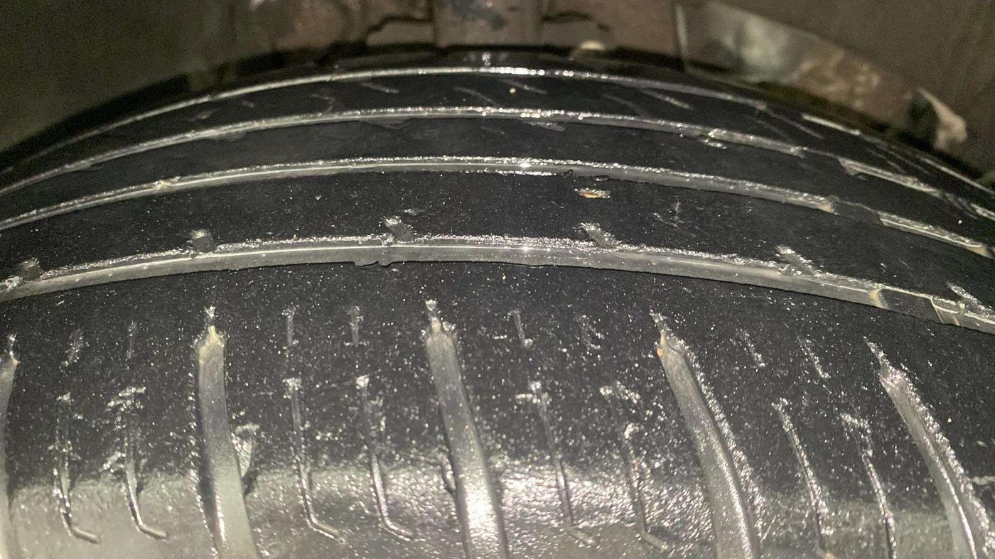 2018 Renault Duster RXS PETROL, Petrol, Manual, 46,760 km, Right Front Tyre Tread