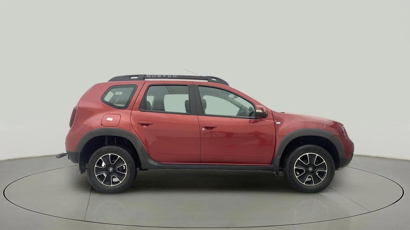 2018 Renault Duster RXS PETROL, Petrol, Manual, 46,760 km, Right Side View