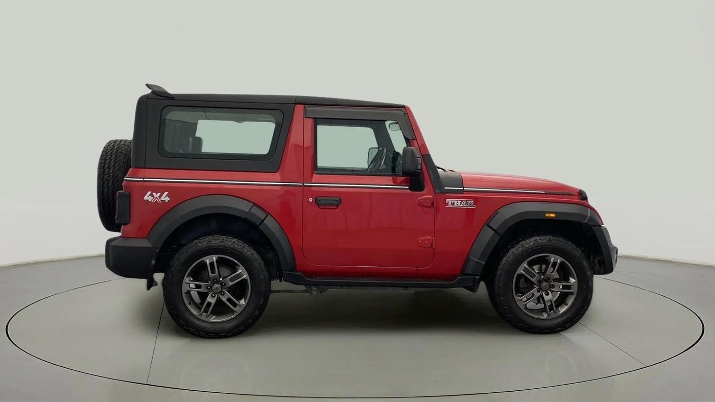 2020 Mahindra Thar LX D AT 4WD HT, Diesel, Automatic, 76,179 km, Right Side View