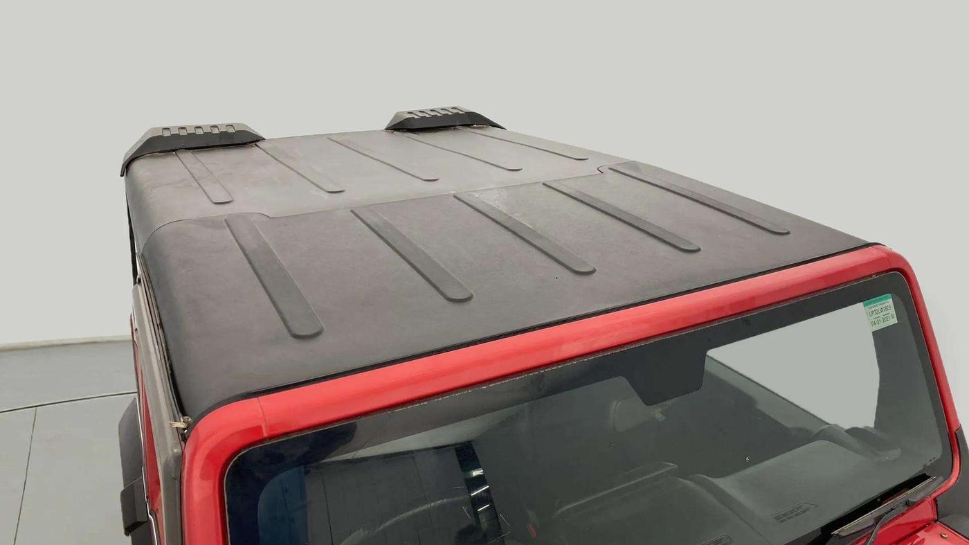 2020 Mahindra Thar LX D AT 4WD HT, Diesel, Automatic, 76,179 km, Roof