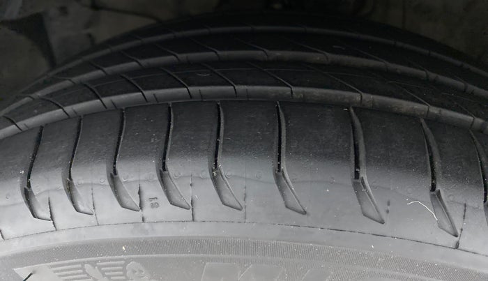 2017 Honda WR-V 1.5L I-DTEC VX MT, Diesel, Manual, 57,426 km, Left Front Tyre Tread