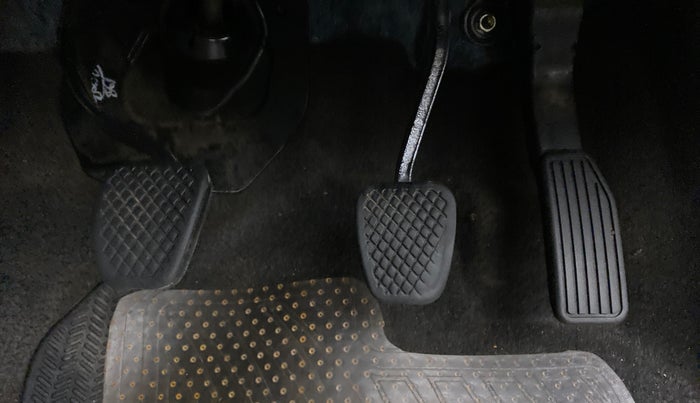 2017 Honda WR-V 1.5L I-DTEC VX MT, Diesel, Manual, 57,426 km, Pedals