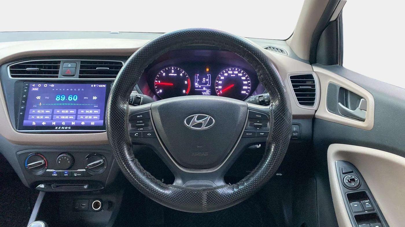 2018 Hyundai Elite i20 SPORTZ 1.4 CRDI, Diesel, Manual, 72,508 km, Steering Wheel Close Up