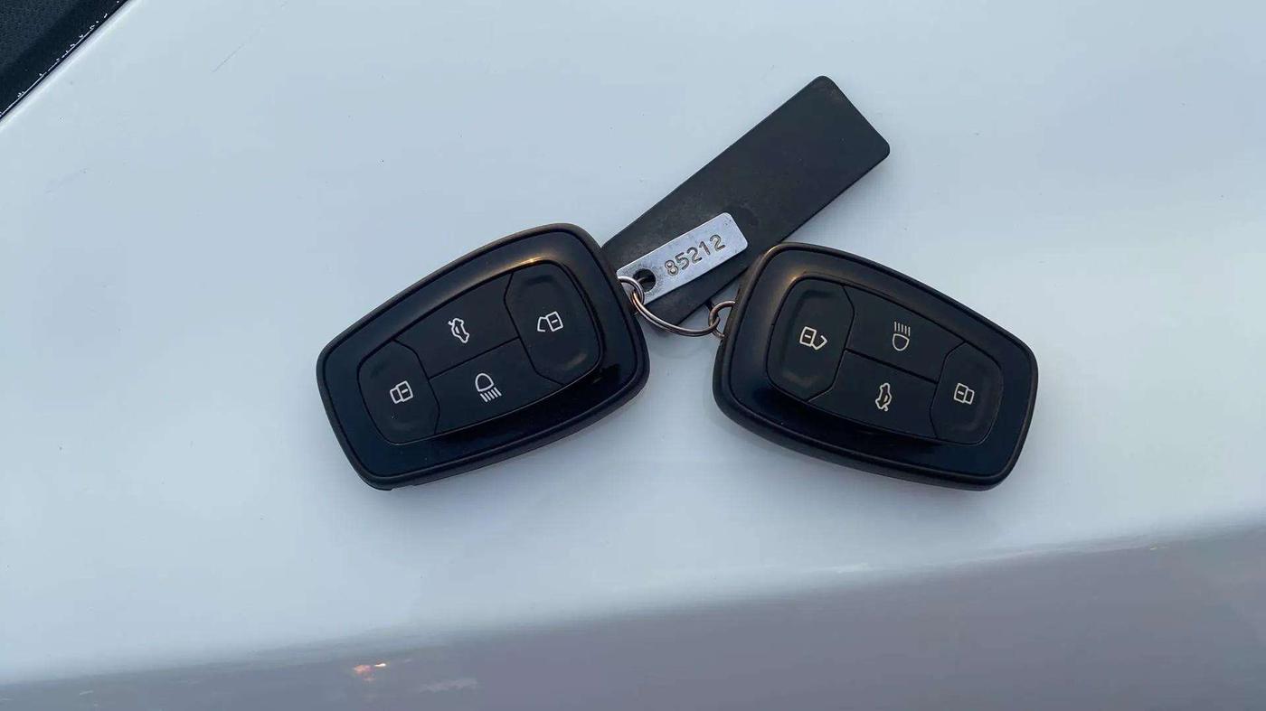 2022 Tata TIGOR XZ CNG, CNG, Manual, 48,720 km, Key Close Up