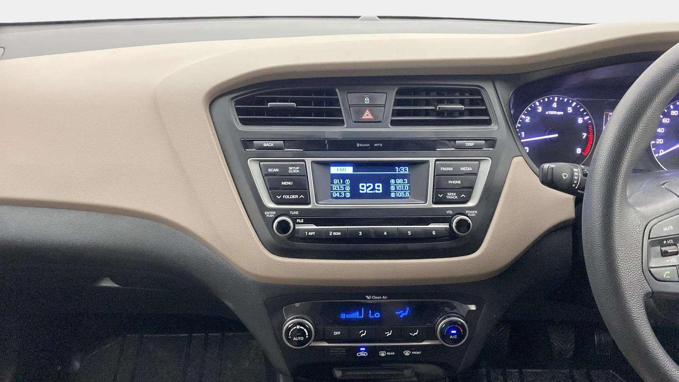 2016 Hyundai Elite i20 SPORTZ 1.2, Petrol, Manual, 46,814 km, Air Conditioner