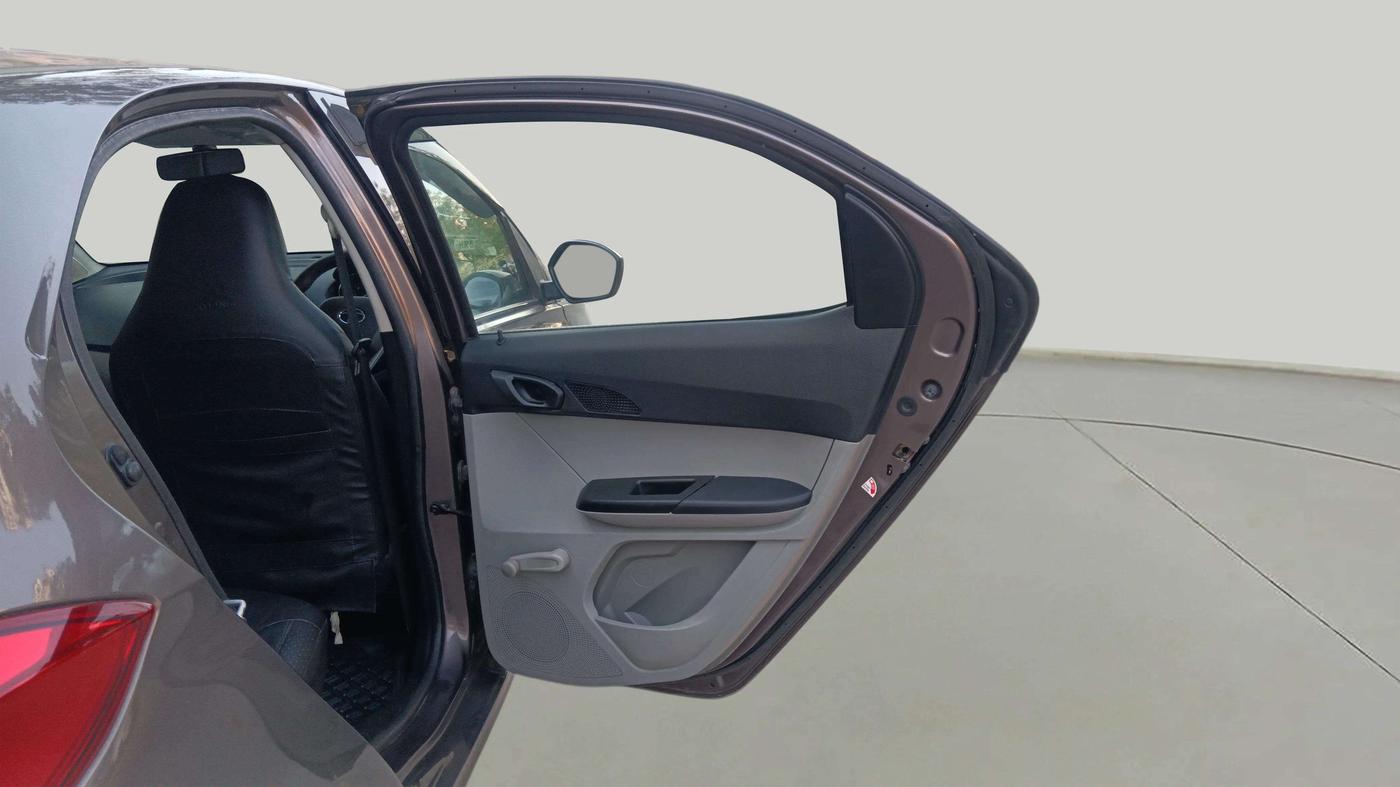 2019 Tata Tiago XE PETROL, Petrol, Manual, 36,101 km, RHS Rear Door