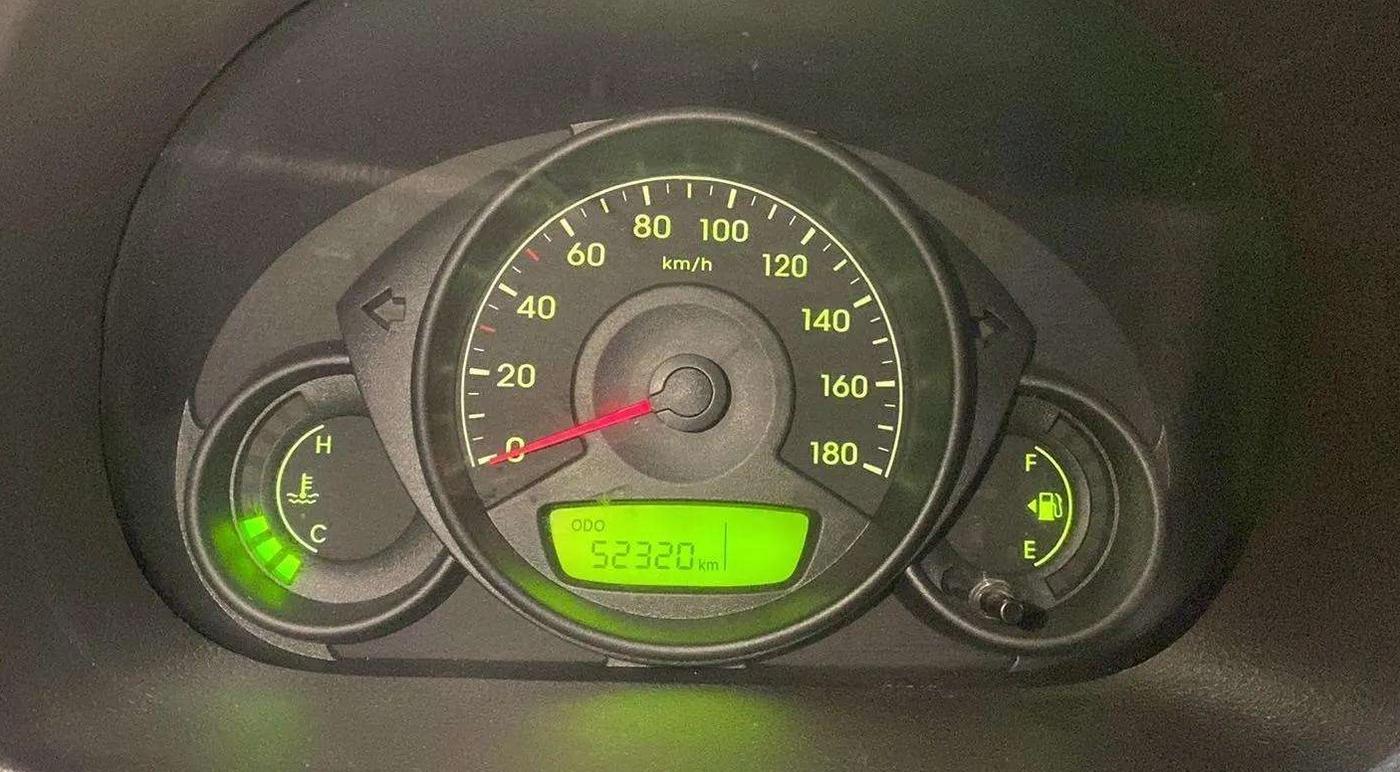 2015 Hyundai Eon ERA +, Petrol, Manual, 52,383 km, Odometer Image