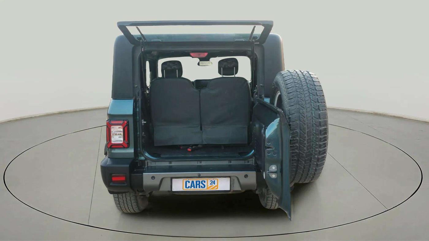2022 Mahindra Thar LX PETROL HT 4WD AT, Petrol, Automatic, 35,301 km, Boot Door Open