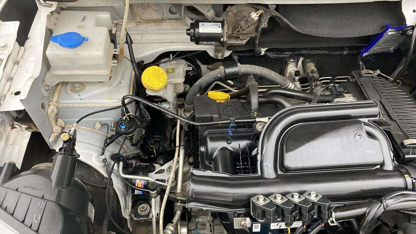 2019 Renault Kwid RXT 0.8 (O), CNG, Manual, 25,365 km, Engine View - Right