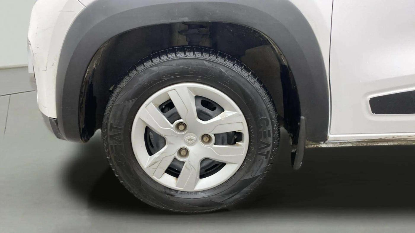 2019 Renault Kwid RXT 0.8 (O), CNG, Manual, 25,365 km, Left Front Wheel