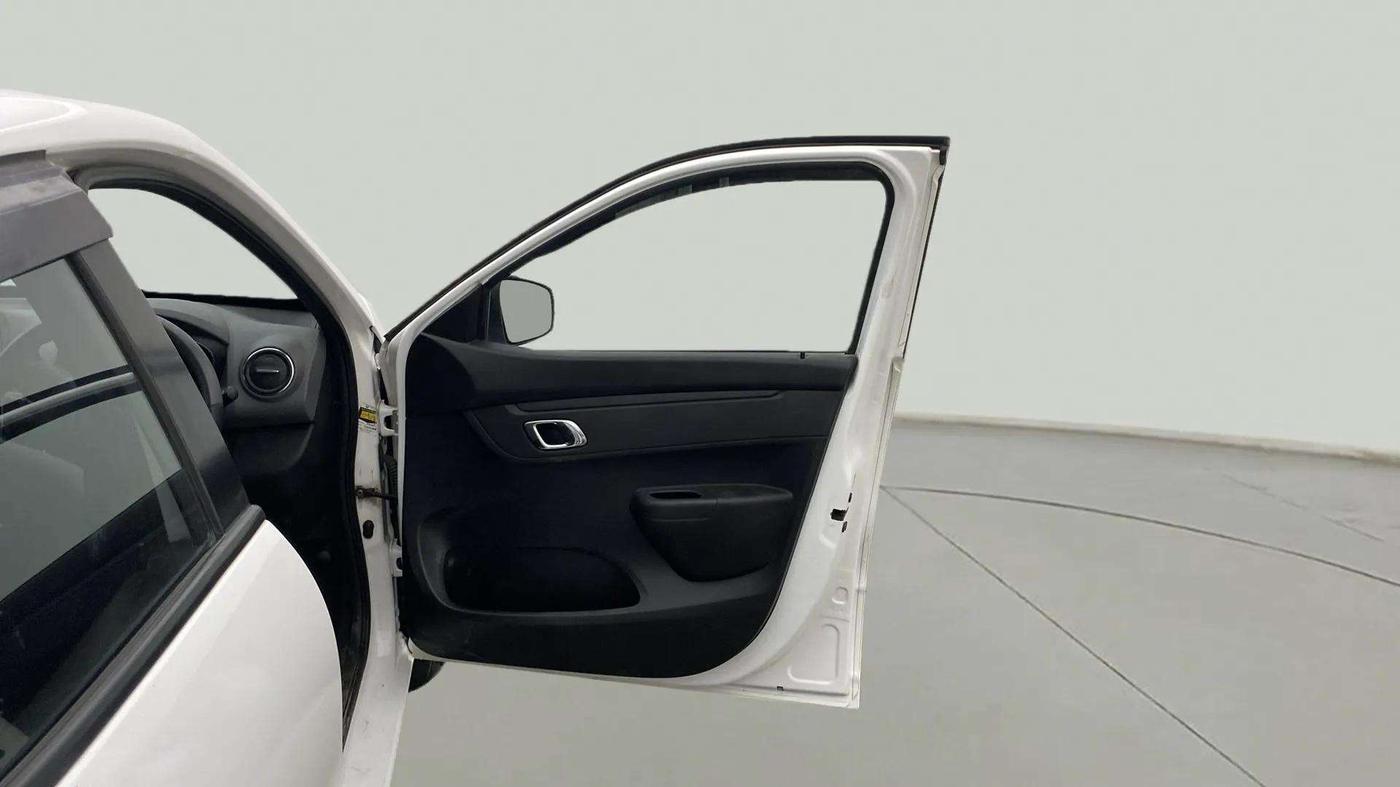 2019 Renault Kwid RXT 0.8 (O), CNG, Manual, 25,365 km, RHS Front Door