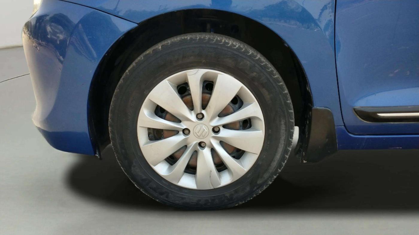 2016 Maruti Baleno DELTA CVT PETROL 1.2, Petrol, Automatic, 39,015 km, Left Front Wheel