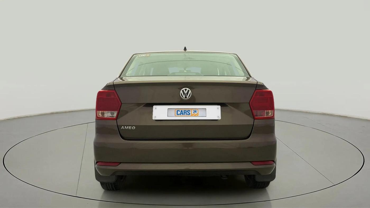 2016 Volkswagen Ameo COMFORTLINE 1.2L, Petrol, Manual, 38,519 km, Back/Rear
