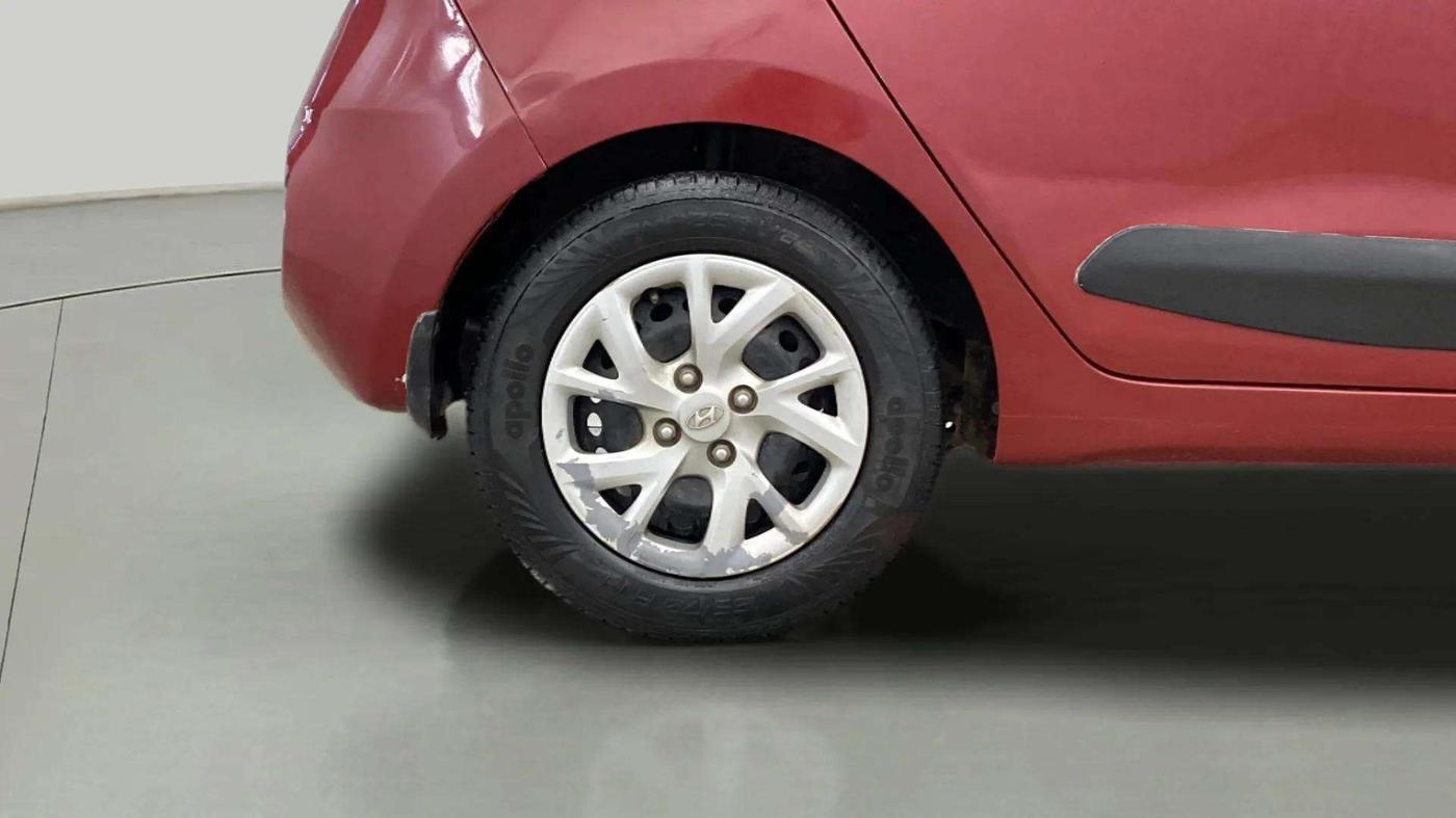 2018 Hyundai Grand i10 MAGNA 1.2 KAPPA VTVT, Petrol, Manual, 45,149 km, Right Rear Wheel