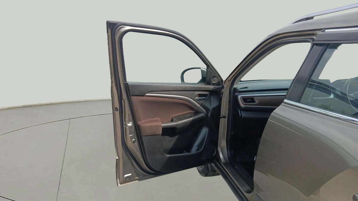 2023 Maruti BREZZA ZXI SMART HYBRID , Petrol, Manual, 41,344 km, LHS Front Door