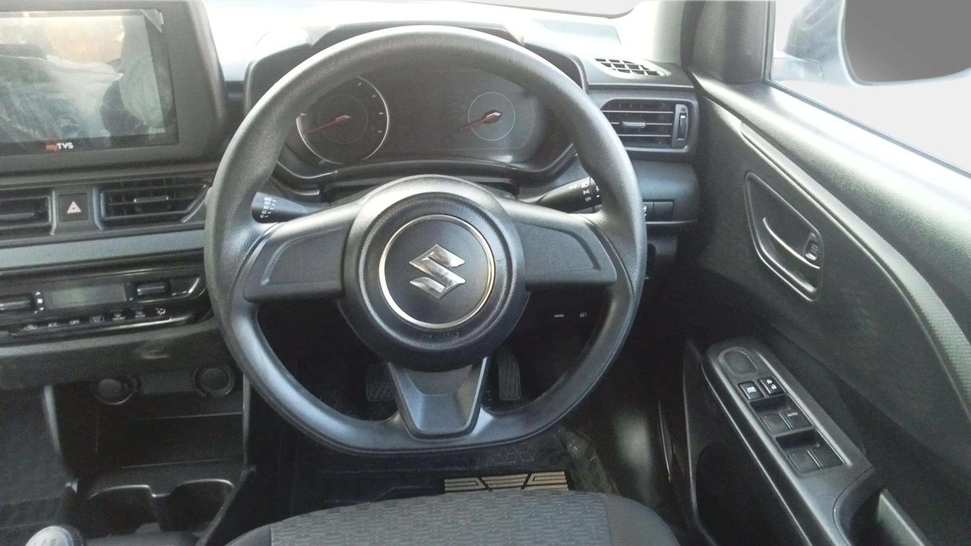 2024 Maruti Swift LXi, Petrol, Manual, 12,959 km, Steering Wheel Close Up