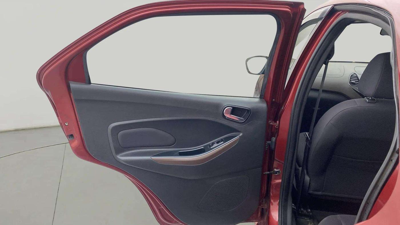2019 Ford FREESTYLE TITANIUM 1.5 DIESEL, Diesel, Manual, 31,543 km, LHS Rear Door