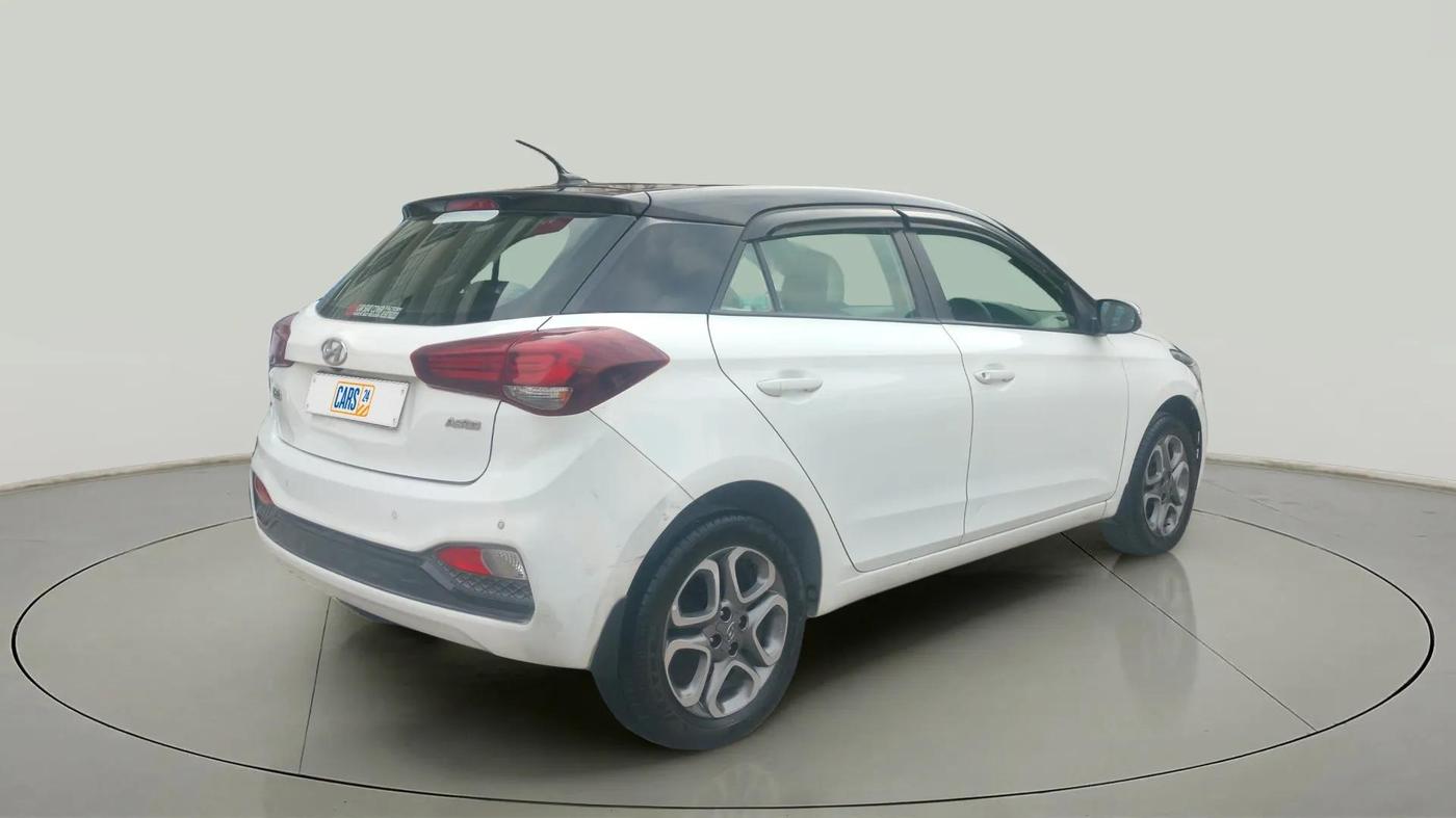 2018 Hyundai Elite i20 ASTA 1.2 DUAL TONE, Petrol, Manual, 56,893 km, Right Back Diagonal