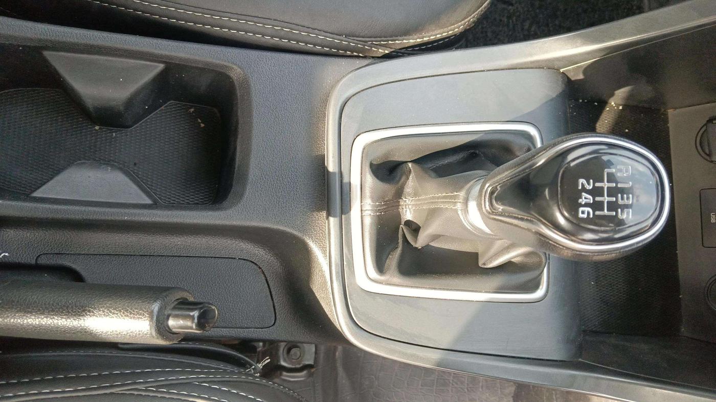 2022 Hyundai Creta EX 1.5 PETROL, Petrol, Manual, 50,518 km, Gear Lever