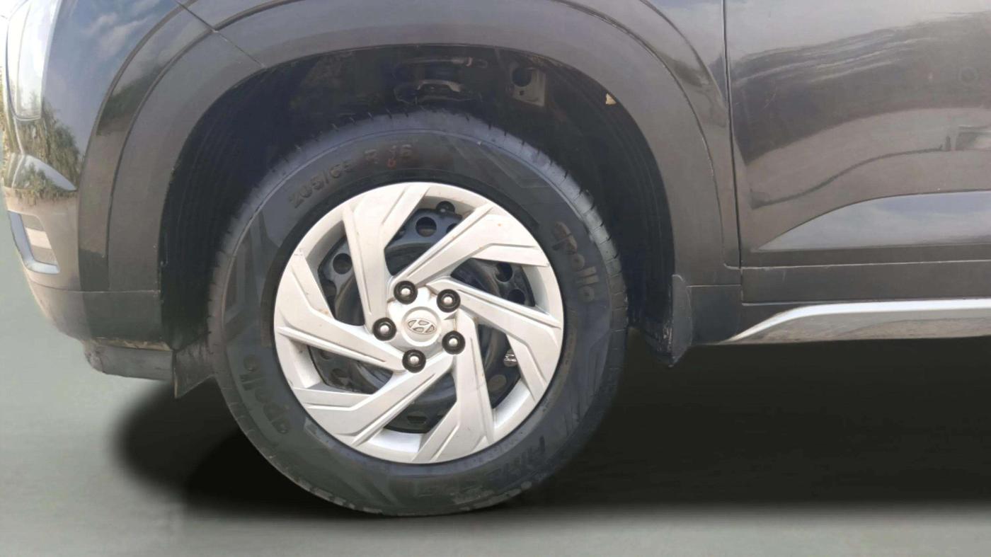2022 Hyundai Creta EX 1.5 PETROL, Petrol, Manual, 50,518 km, Left Front Wheel