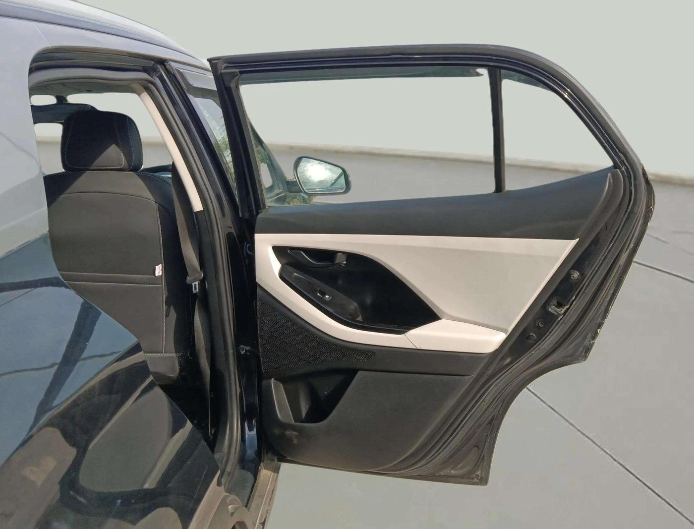 2022 Hyundai Creta EX 1.5 PETROL, Petrol, Manual, 50,518 km, RHS Rear Door