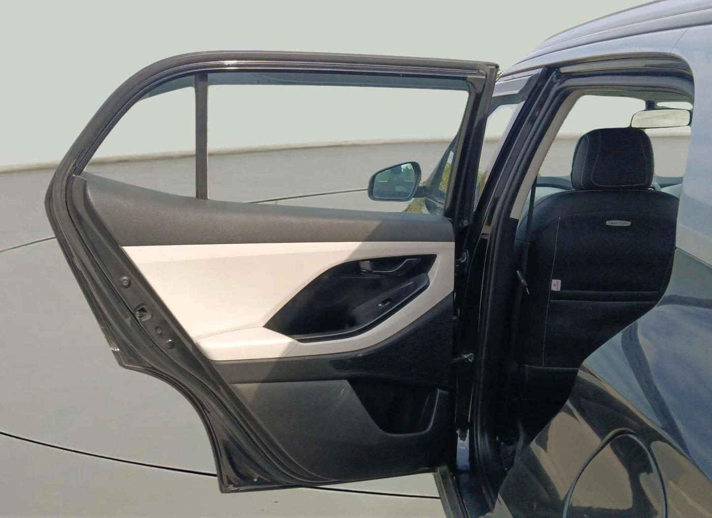2022 Hyundai Creta EX 1.5 PETROL, Petrol, Manual, 50,518 km, LHS Rear Door
