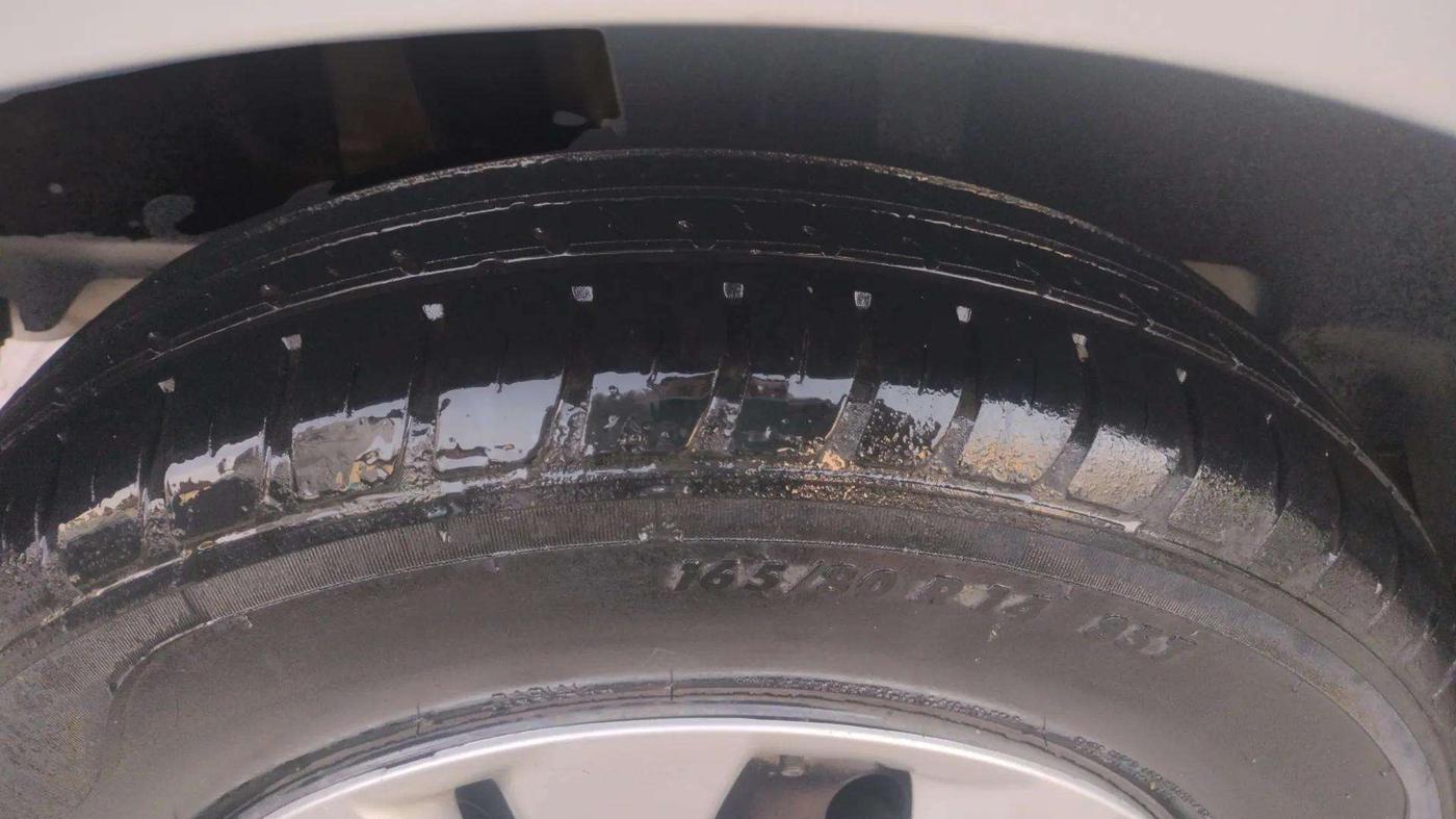 2021 Maruti Swift VXI, Petrol, Manual, 45,600 km, Right Rear Tyre Tread