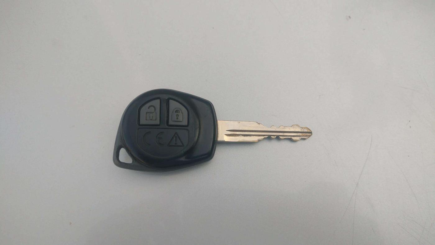 2021 Maruti Swift VXI, Petrol, Manual, 45,600 km, Key Close Up