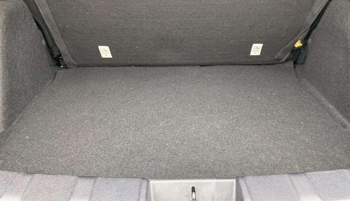 2022 Tata NEXON XM PETROL, Petrol, Manual, 9,935 km, Boot Inside