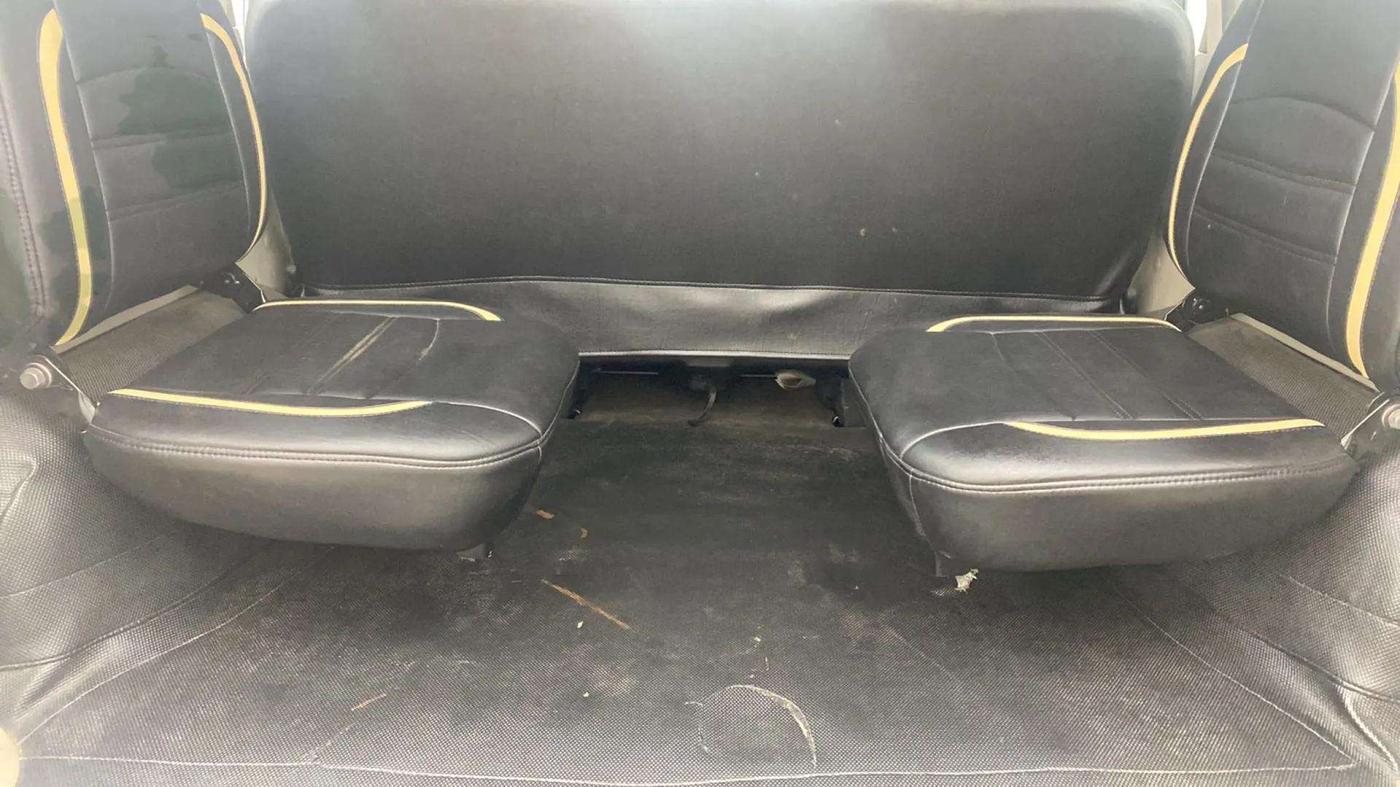2018 Mahindra Scorpio S5, Diesel, Manual, 97,701 km, Boot Inside
