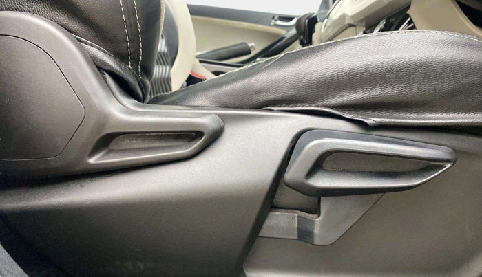 2022 Tata NEXON XZ PLUS PETROL, Petrol, Manual, 39,142 km, Driver Side Adjustment Panel