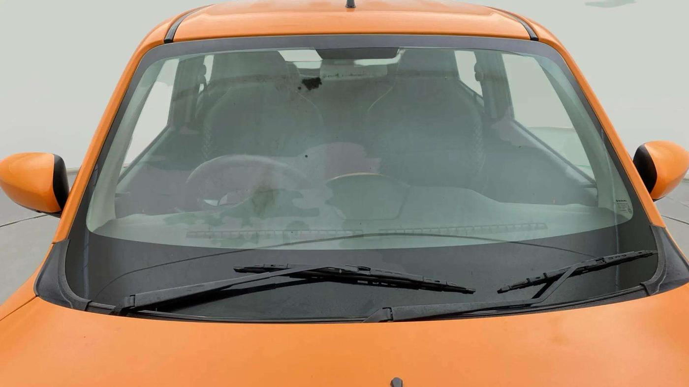 2020 Maruti S PRESSO VXI PLUS AMT, Petrol, Automatic, 20,862 km, Front Windshield