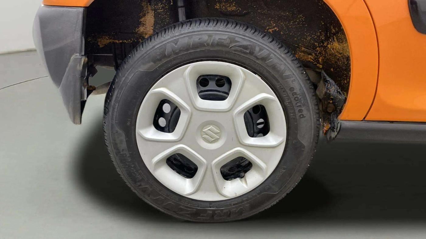 2020 Maruti S PRESSO VXI PLUS AMT, Petrol, Automatic, 20,862 km, Right Rear Wheel