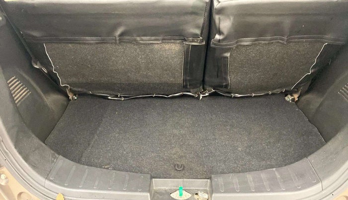 2014 Maruti Wagon R 1.0 VXI, Petrol, Manual, 23,576 km, Boot Inside