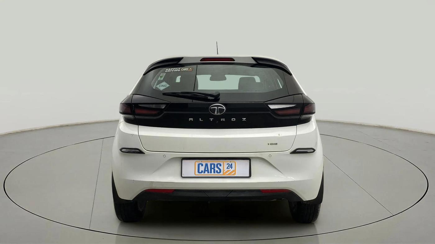 2024 Tata ALTROZ XZ CNG, CNG, Manual, 34,928 km, Back/Rear
