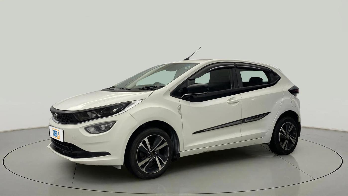 2024 Tata ALTROZ XZ CNG, CNG, Manual, 34,928 km, Left Front Diagonal