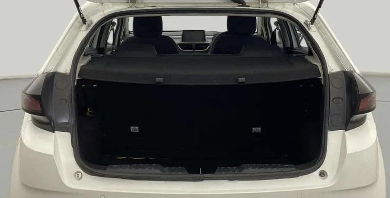 2024 Tata ALTROZ XZ CNG, CNG, Manual, 34,928 km, Boot Open Zoomed View