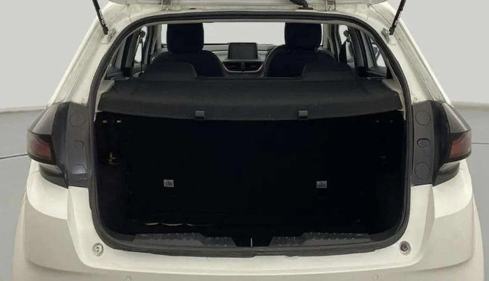 2024 Tata ALTROZ XZ CNG, CNG, Manual, 34,928 km, Boot Open Zoomed View
