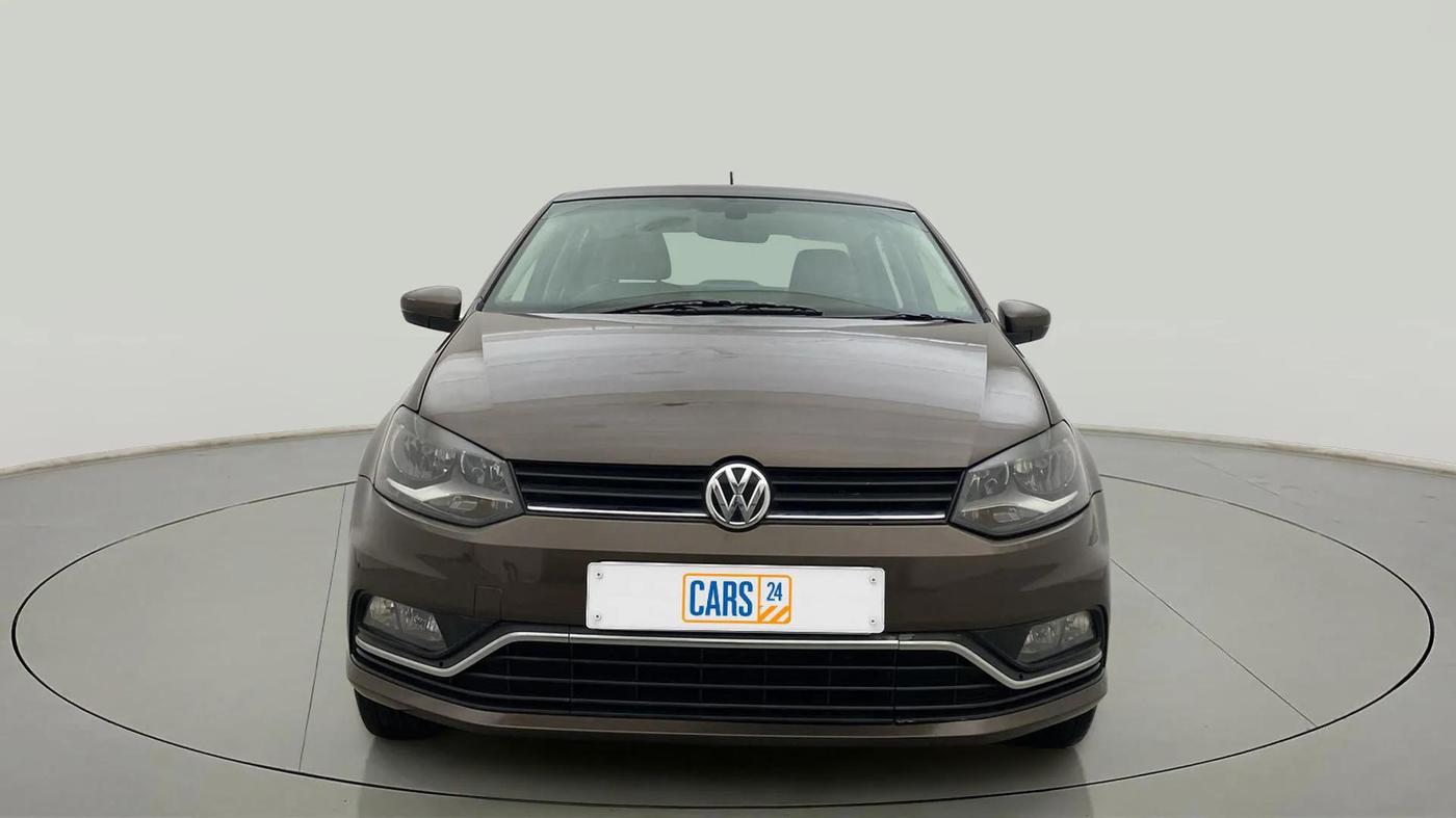 2016 Volkswagen Ameo HIGHLINE1.2L, Petrol, Manual, 44,362 km, Front Windshield