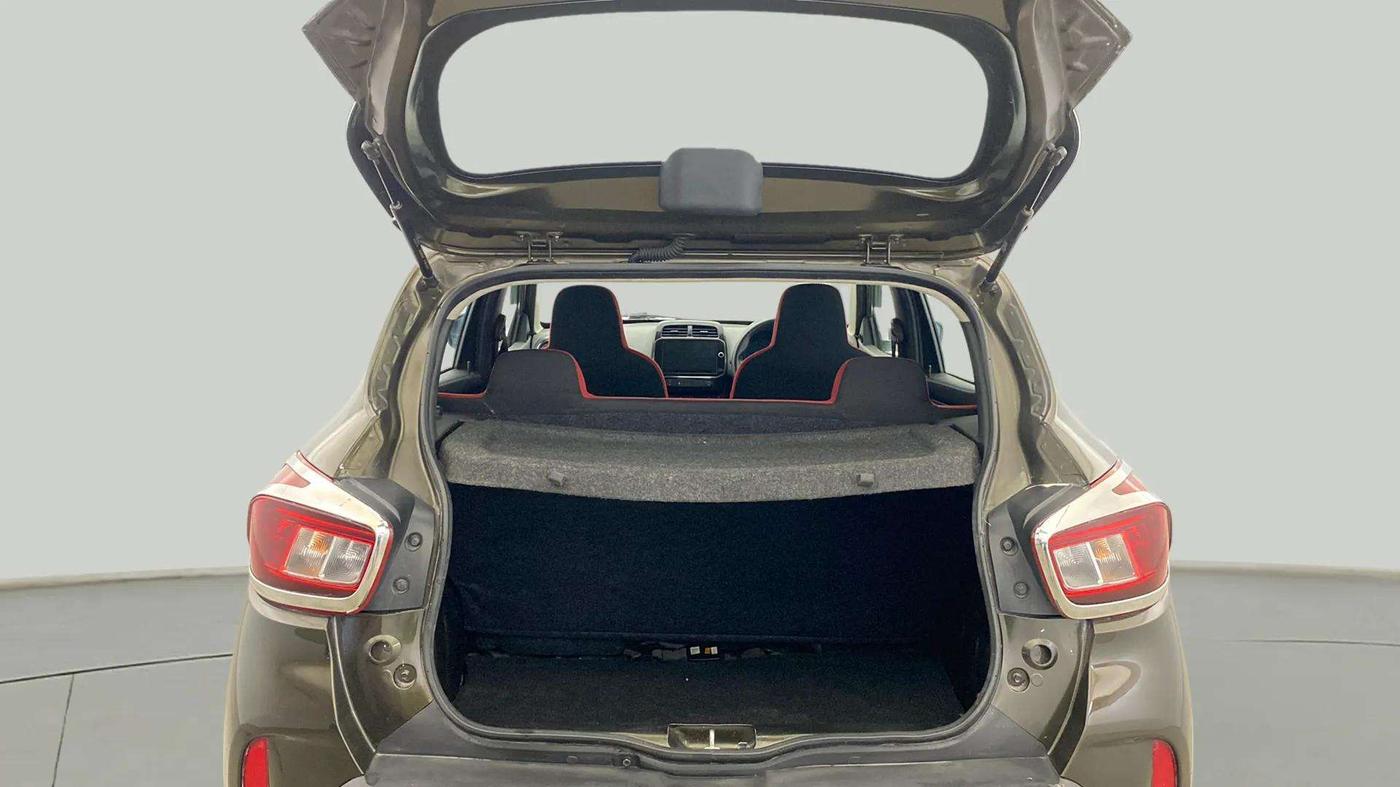 2021 Renault Kwid RXT 1.0 (O), Petrol, Manual, 15,674 km, Boot Inside
