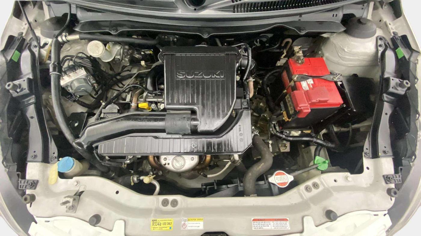 2015 Maruti Swift Dzire ZXI, Petrol, Manual, 63,719 km, Engine View