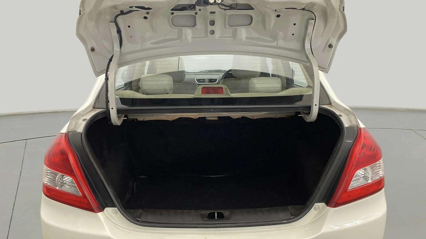 2015 Maruti Swift Dzire ZXI, Petrol, Manual, 63,719 km, Boot Open Zoomed View