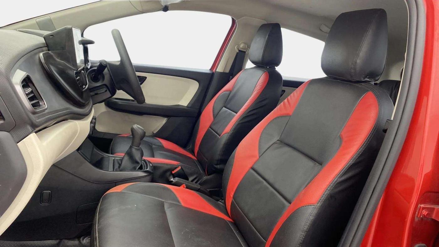 2022 Tata ALTROZ XE PETROL, Petrol, Manual, 16,194 km, Right Side Front Door Cabin