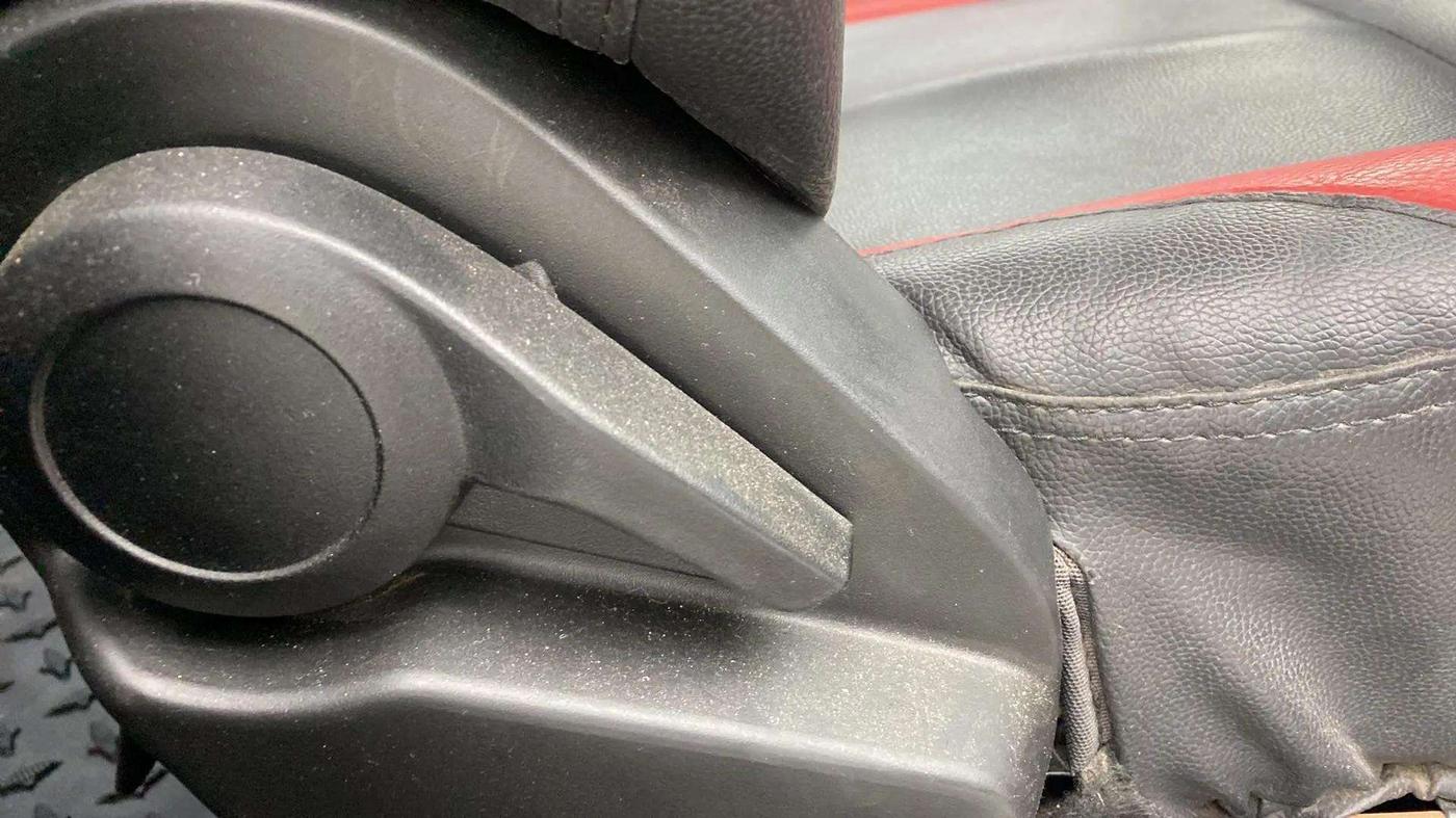 2022 Tata ALTROZ XE PETROL, Petrol, Manual, 16,194 km, Driver Side Adjustment Panel