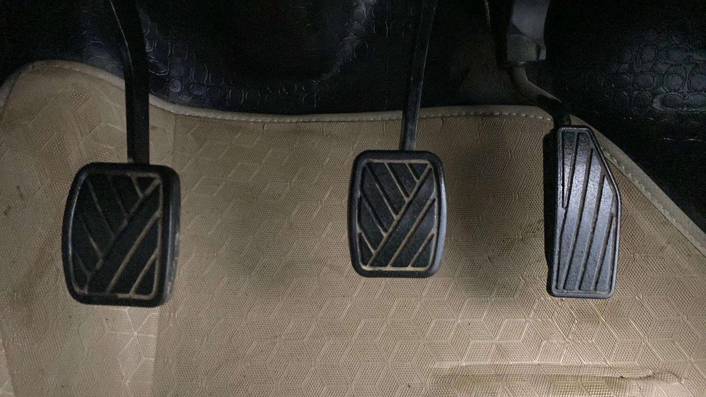 2019 Maruti New Wagon-R VXI 1.0, Petrol, Manual, 30,513 km, Pedals