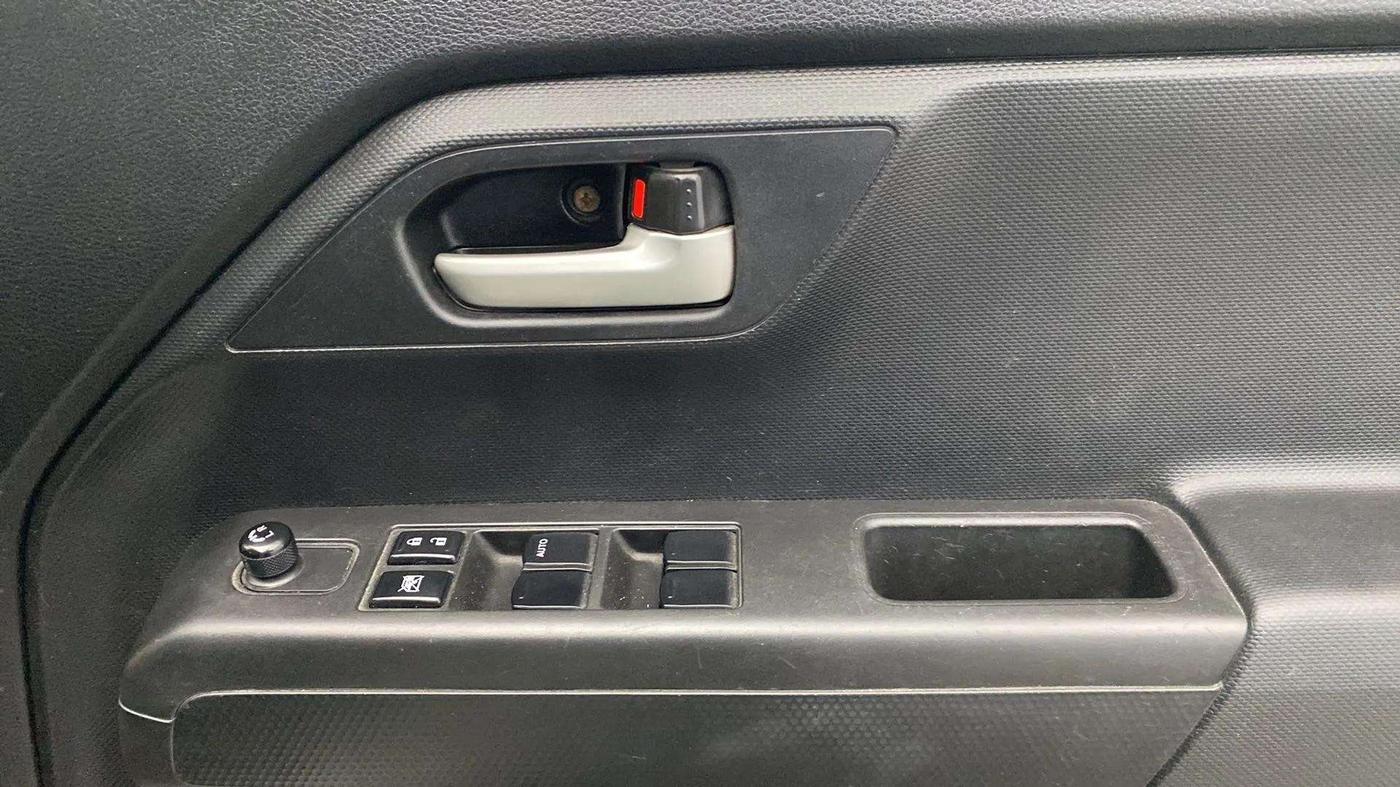 2019 Maruti New Wagon-R VXI 1.0, Petrol, Manual, 30,513 km, Driver Side Door Panels Control