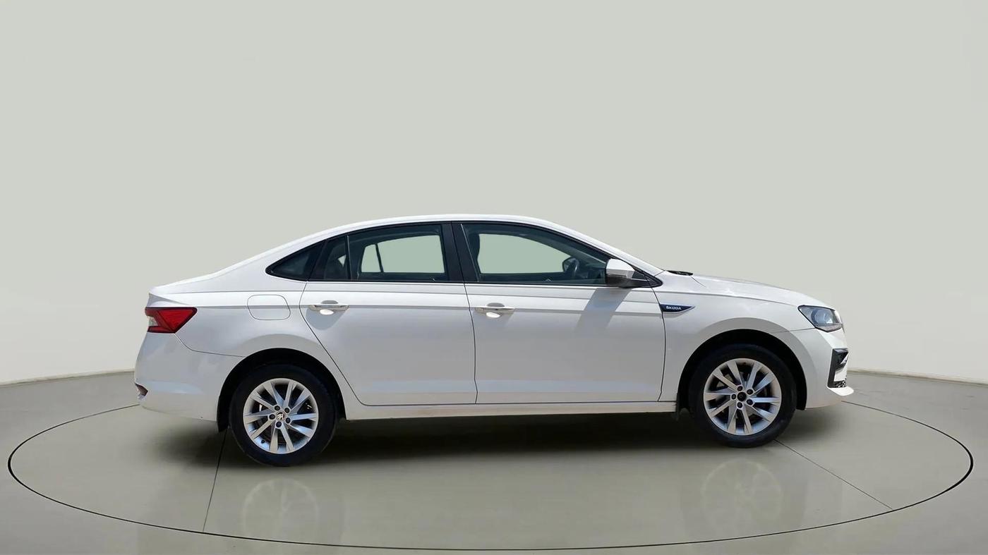 2022 Skoda SLAVIA AMBITION 1.0L TSI MT, Petrol, Manual, 41,414 km, Right Side